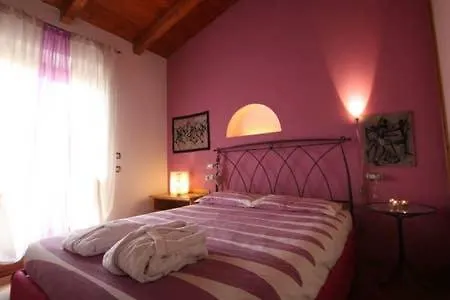 Gaia Apartment Lierna 0*,  Italy