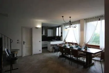 Gaia Apartment Lierna